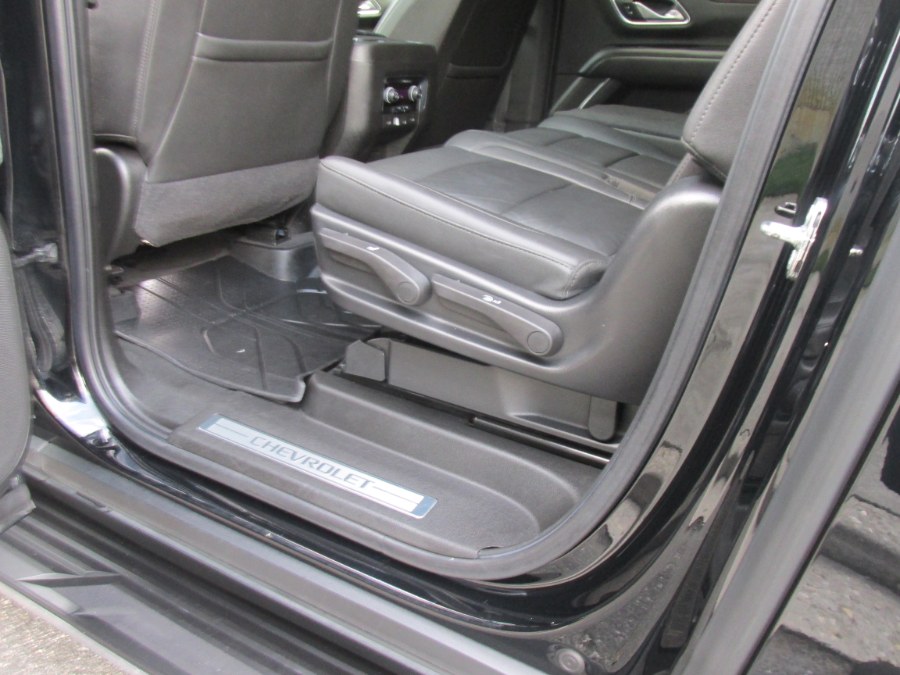2021 Chevrolet Suburban LT photo 50