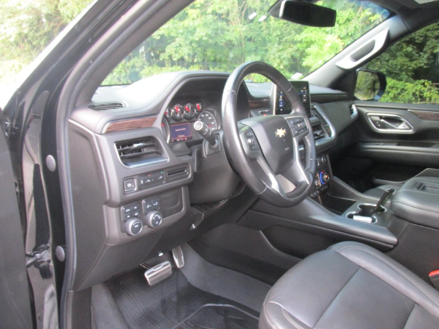 2021 Chevrolet Suburban LT photo 44