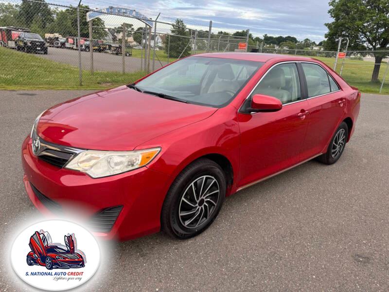 2013 Toyota Camry 4dr Sdn I4 Auto LE (Natl)