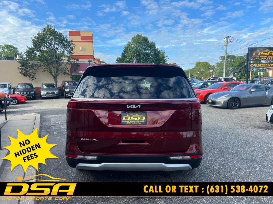 2024 Kia Carnival LX photo 13