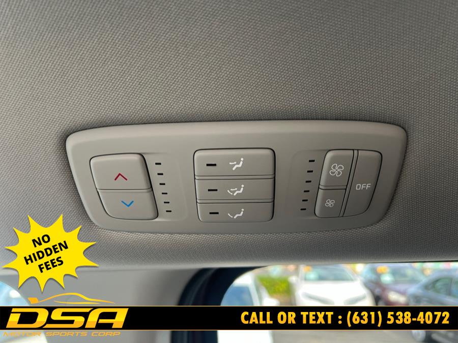 2024 Kia Carnival LX photo 41