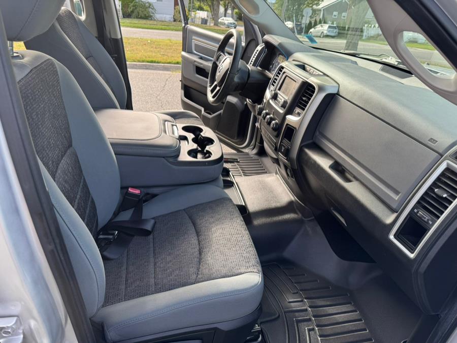 2013 Ram 1500 SLT photo 11