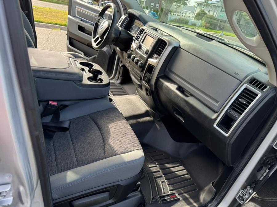 2013 Ram 1500 SLT photo 20