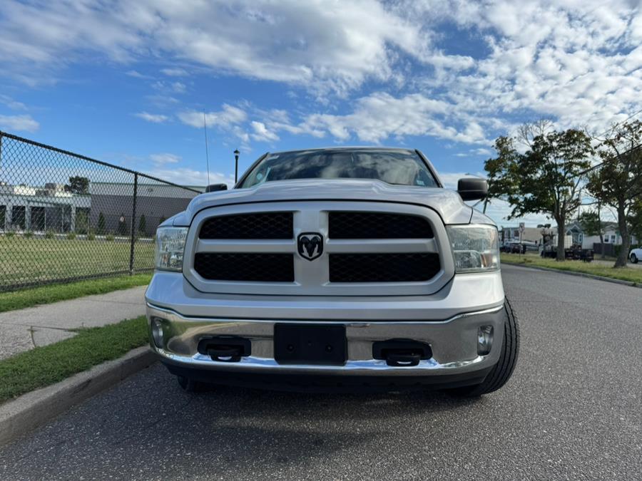 2013 Ram 1500 SLT photo 3