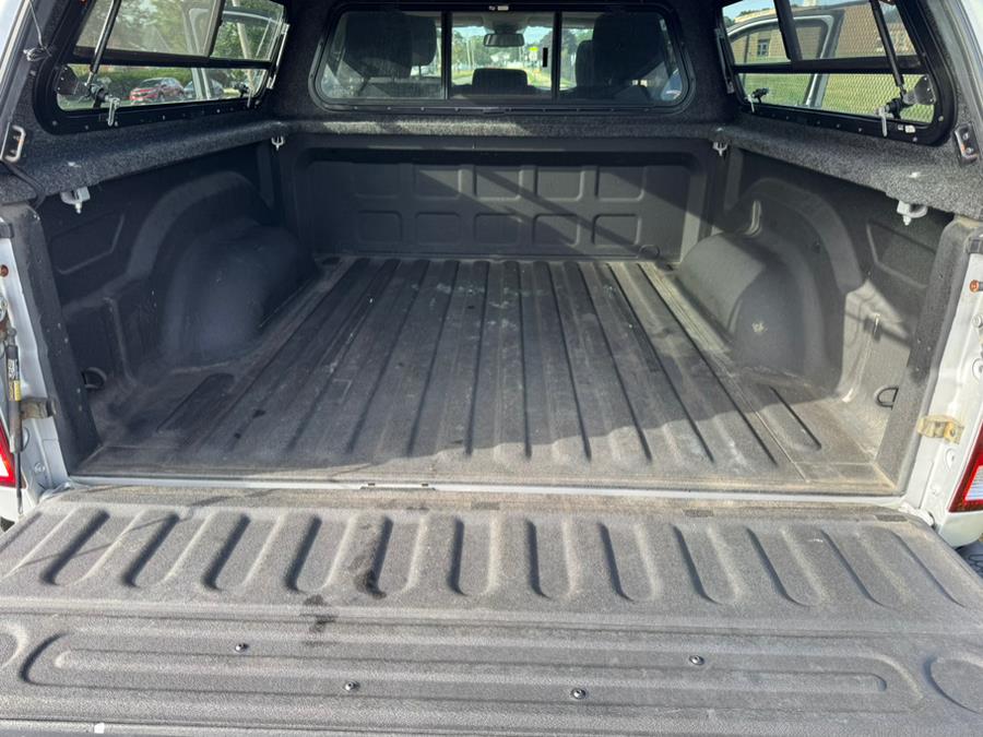 2013 Ram 1500 SLT photo 9