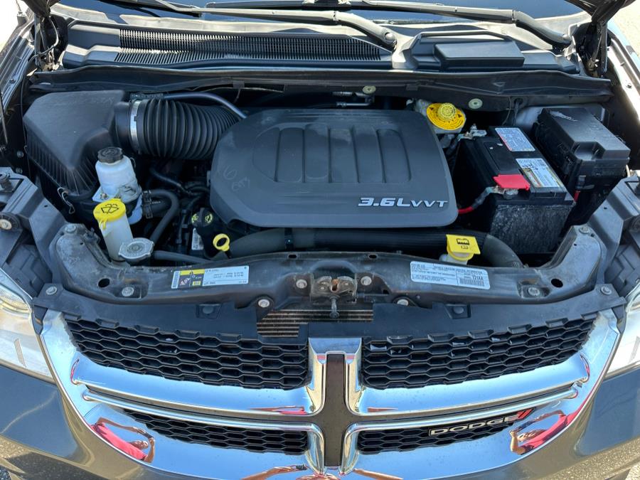 2018 Dodge Grand Caravan SE Plus photo 20