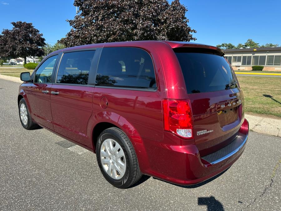 2019 Dodge Grand Caravan SE photo 11