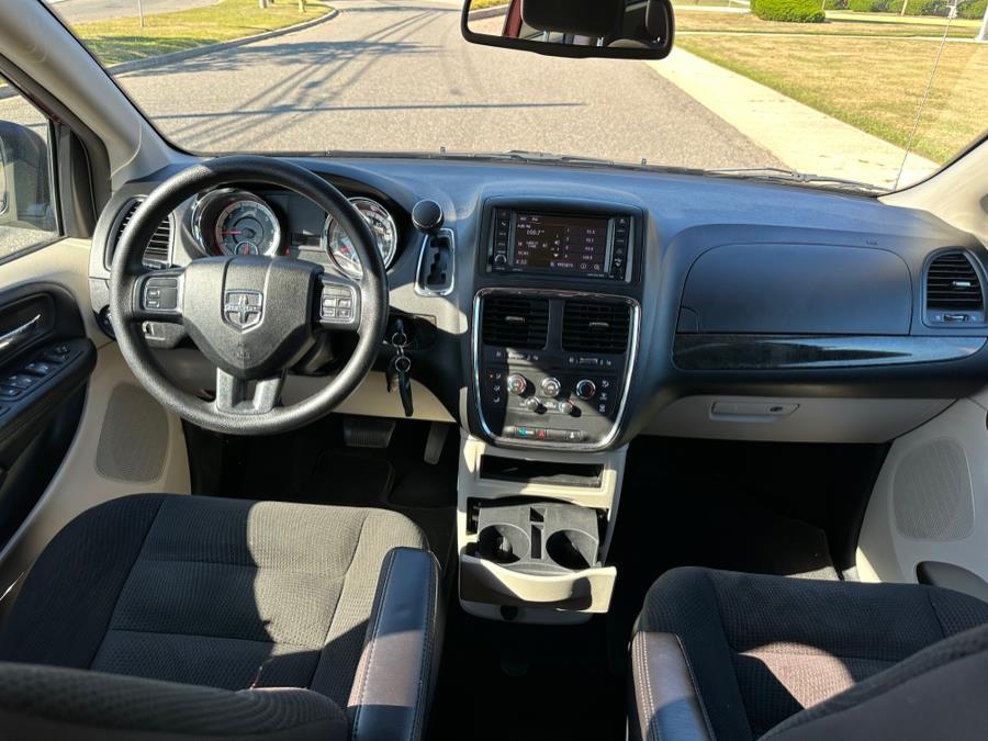 2019 Dodge Grand Caravan SE photo 17