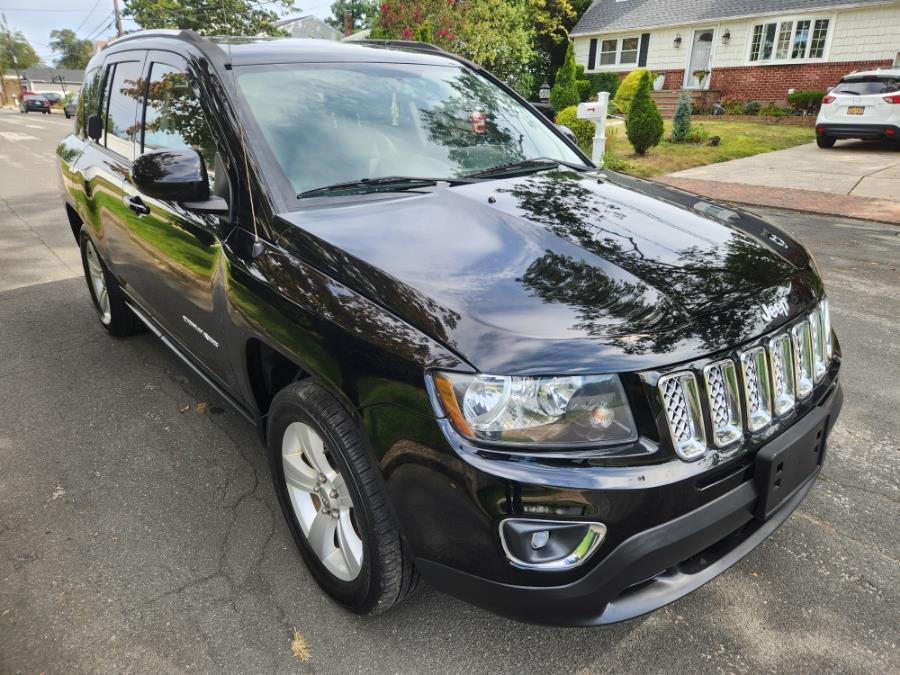 2015 Jeep Compass Latitude photo 3