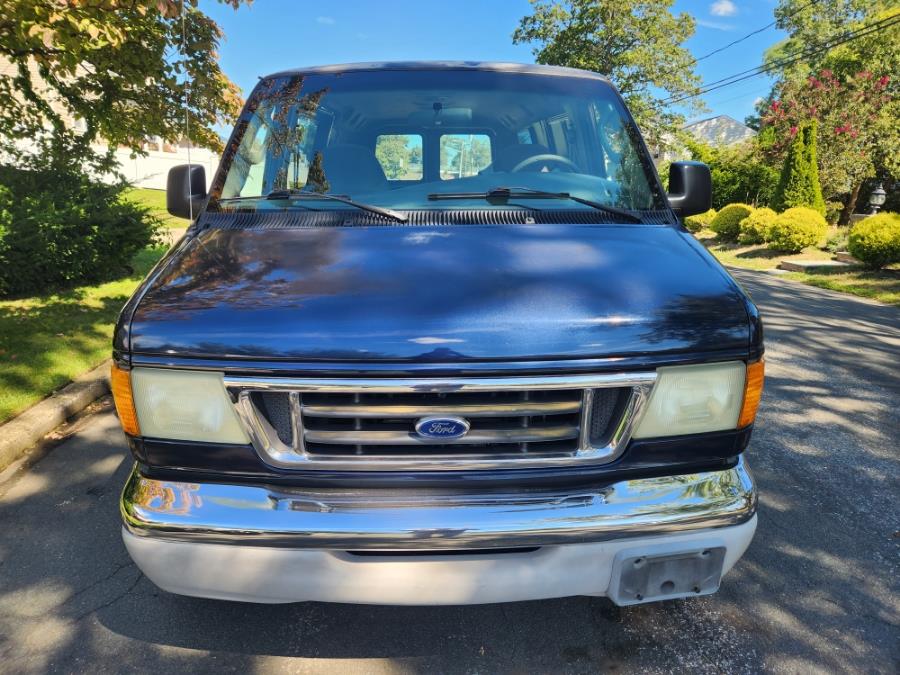 2003 Ford E-350 photo 9