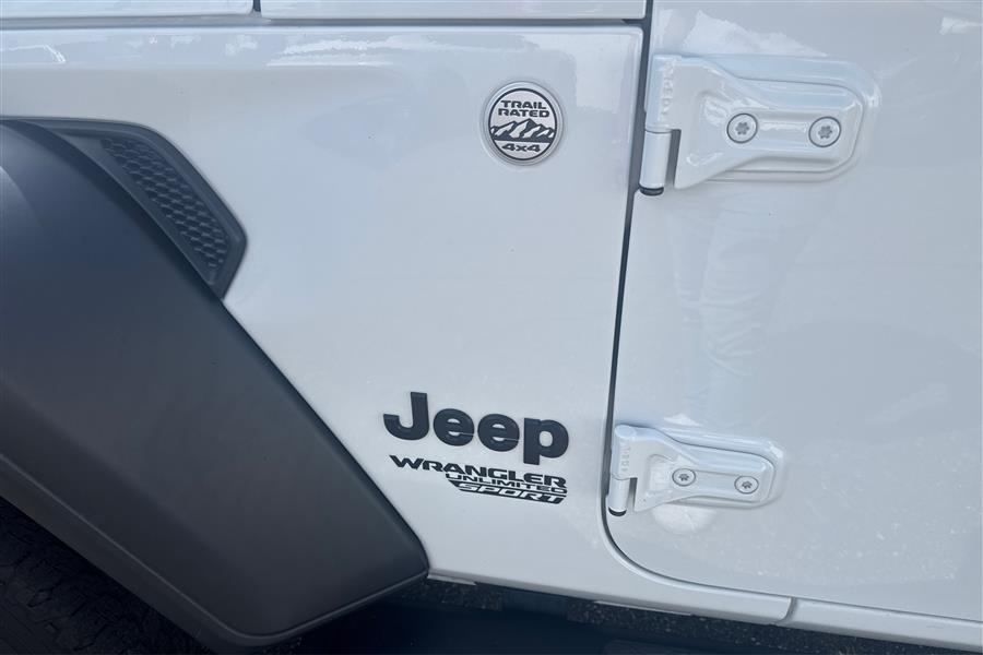 2021 Jeep Wrangler Unlimited Freedom photo 31