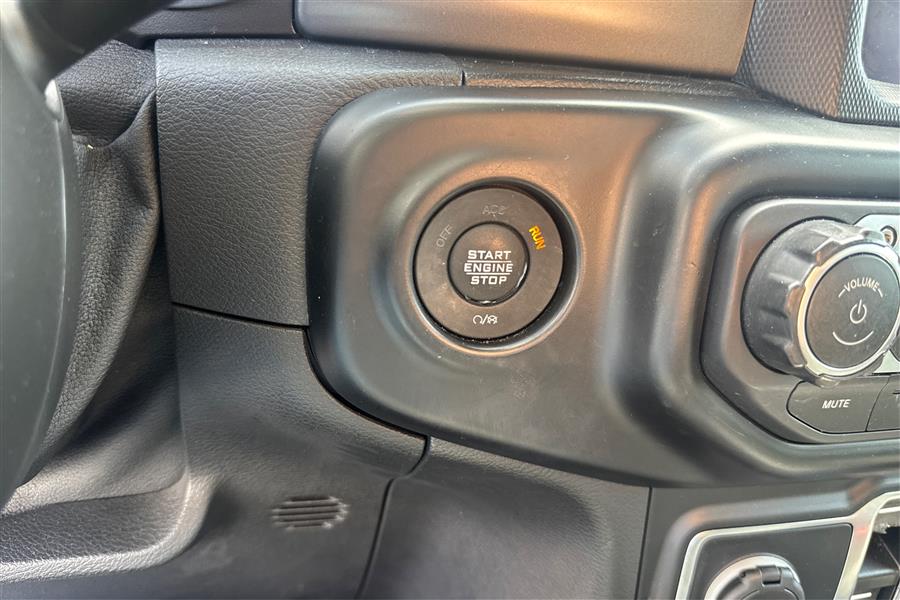 2021 Jeep Wrangler Unlimited Freedom photo 36