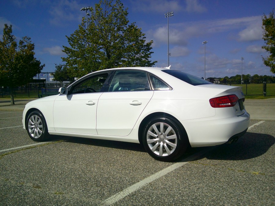 2011 Audi A4 2.0T Premium Plus photo 5