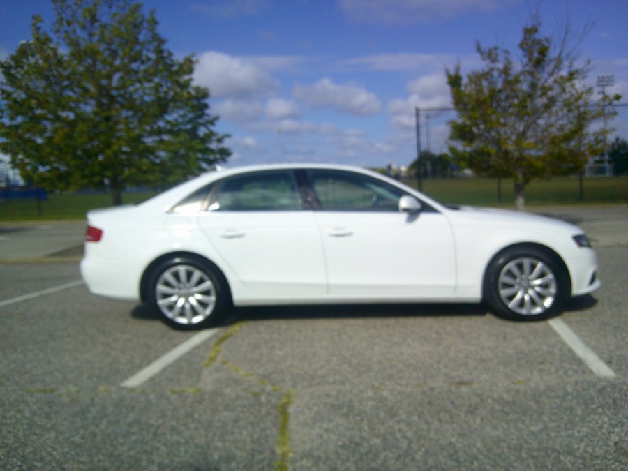 2011 Audi A4 2.0T Premium Plus photo 13