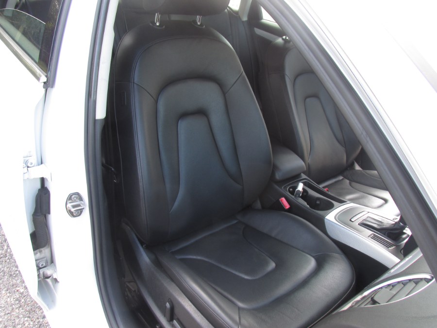 2011 Audi A4 2.0T Premium Plus photo 45