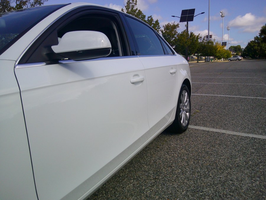 2011 Audi A4 2.0T Premium Plus photo 16