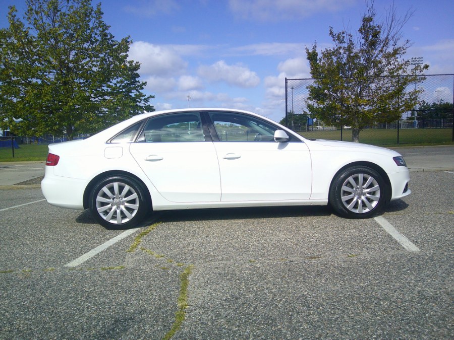 2011 Audi A4 2.0T Premium Plus photo 25