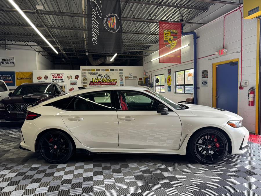 2024 Honda Civic Type R photo 12
