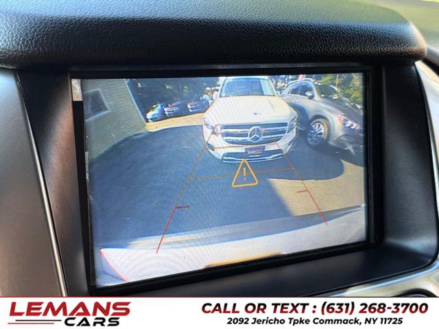 2020 Chevrolet Suburban LS photo 22