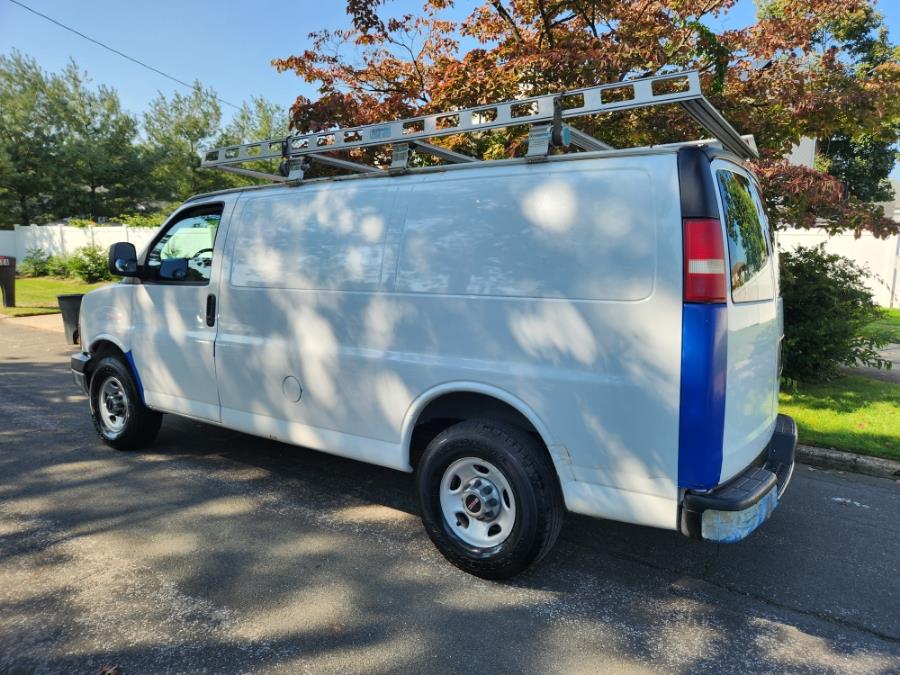 2004 Gmc Savana Cargo photo 17