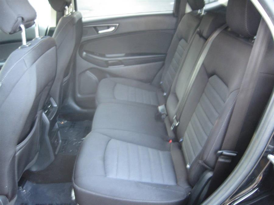 2018 Ford Edge SE photo 15
