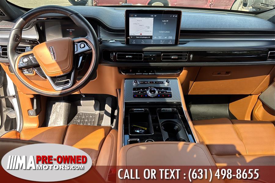 2020 Lincoln Aviator Black Label Grand Touring photo 16