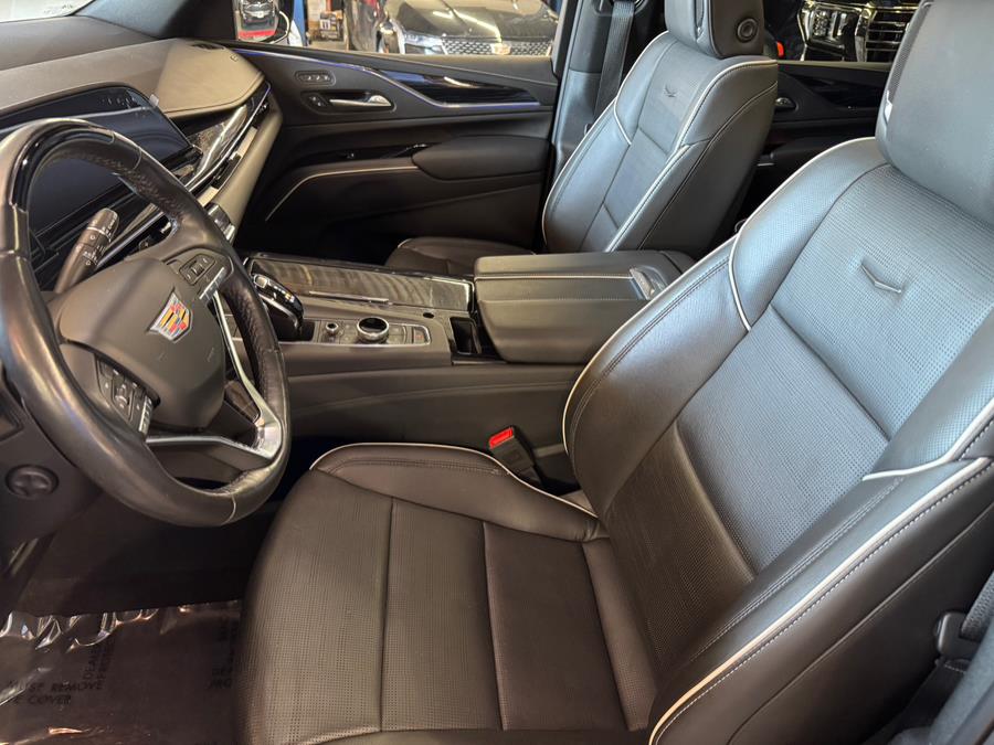 2024 Cadillac Escalade ESV photo 10