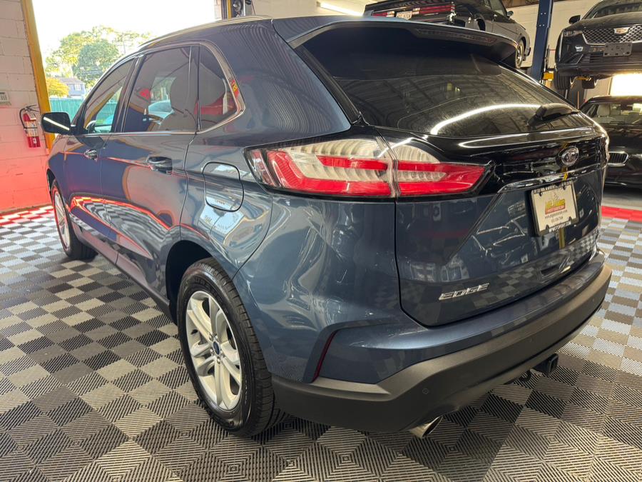 2019 Ford Edge SEL photo 4