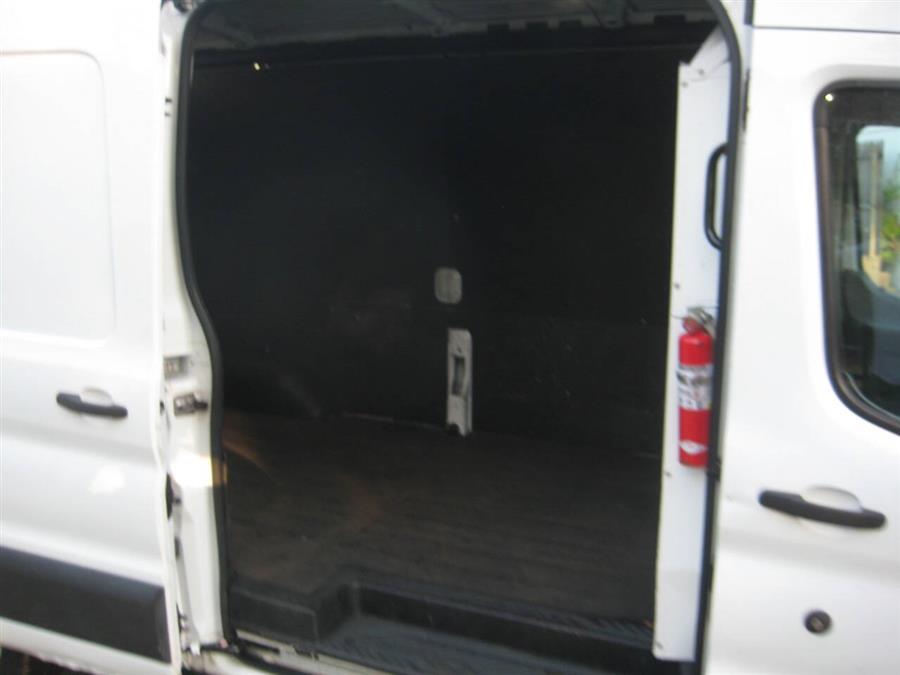 2019 Ford Transit Cargo Van photo 17