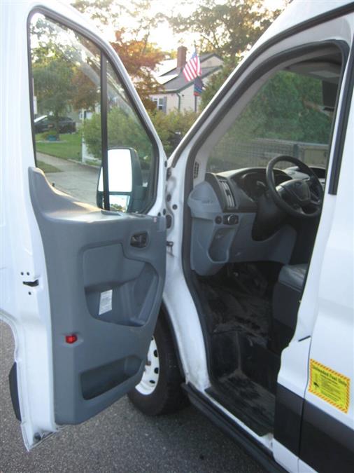 2019 Ford Transit Cargo Van photo 21