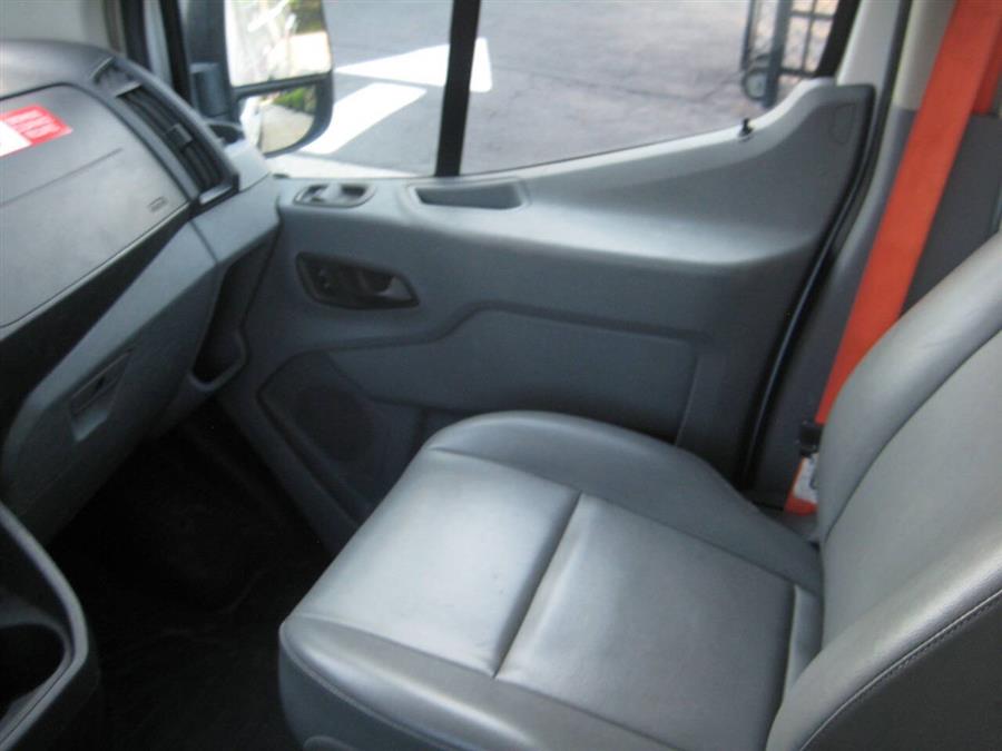 2019 Ford Transit Cargo Van photo 28