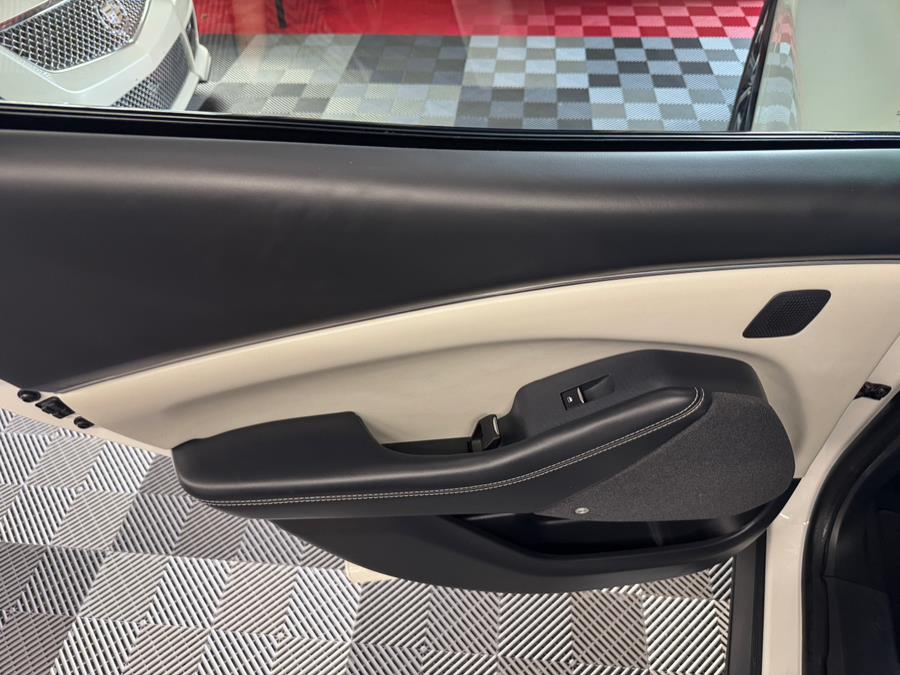 2021 Ford Mustang Mach-E Premium photo 21