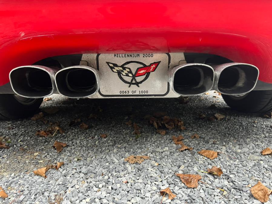 2000 Chevrolet Corvette photo 17