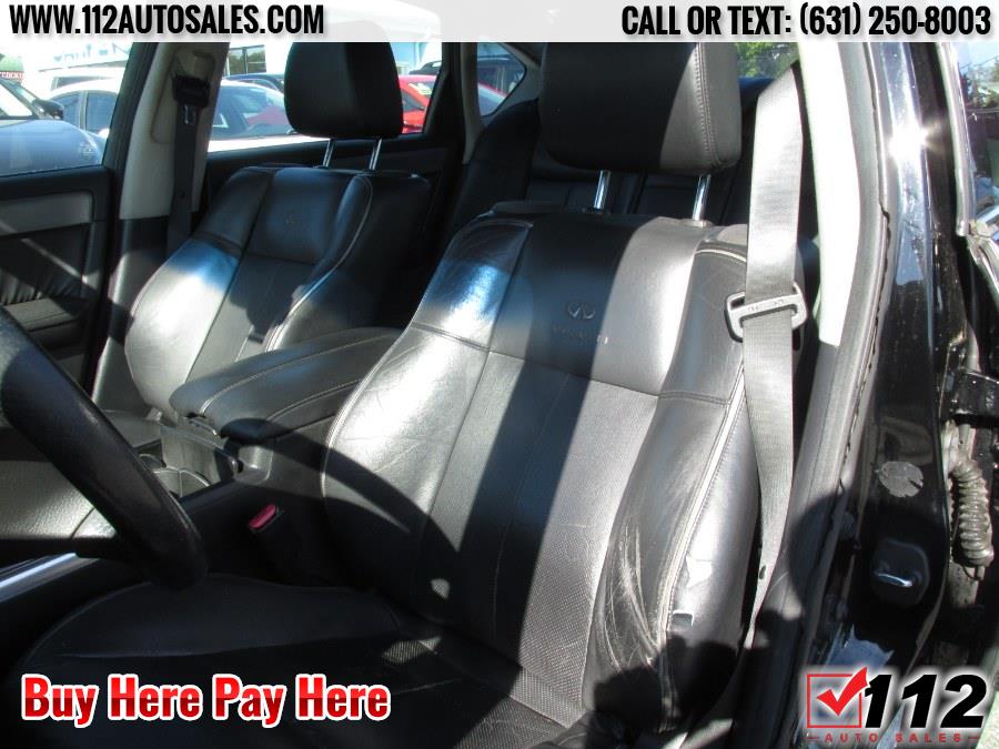 2007 Infiniti M35 Base; Sport