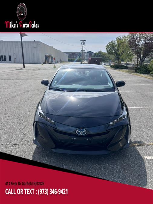 2022 Toyota Prius Prime LE (Natl)'s photo