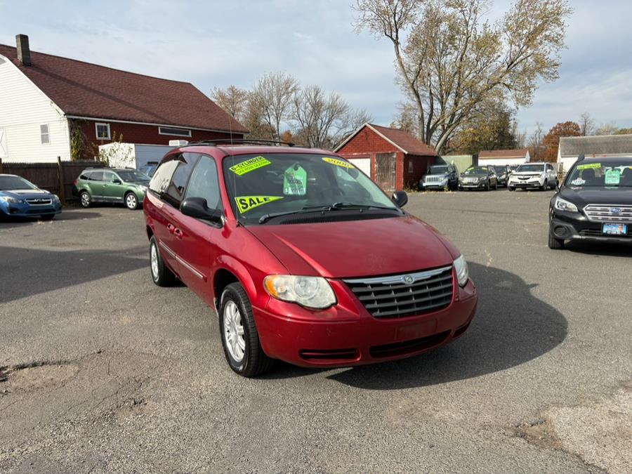 2006 Chrysler Town and Country Touring