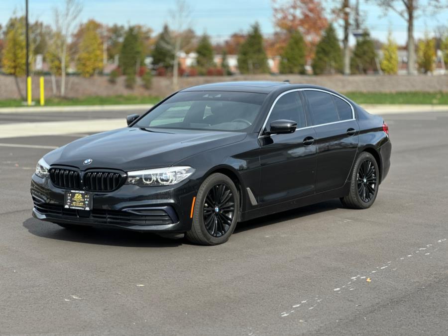 BMW 5 Series 540i Sedan RWD