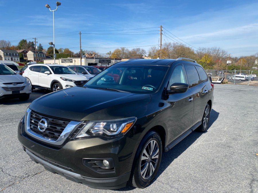 2017 Nissan Pathfinder 4x4 SV
