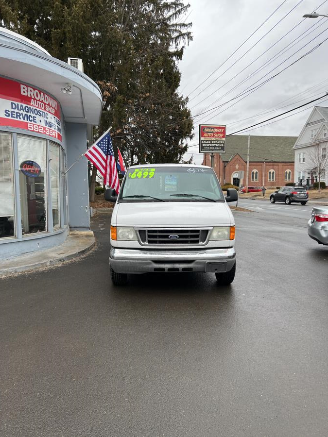 2006 Ford E-Series E-250