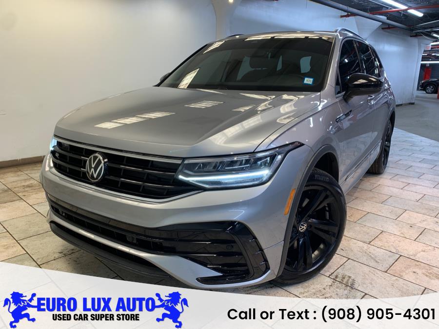 2023 Volkswagen Tiguan 2.0T SE R-Line Black 4MOTION's photo