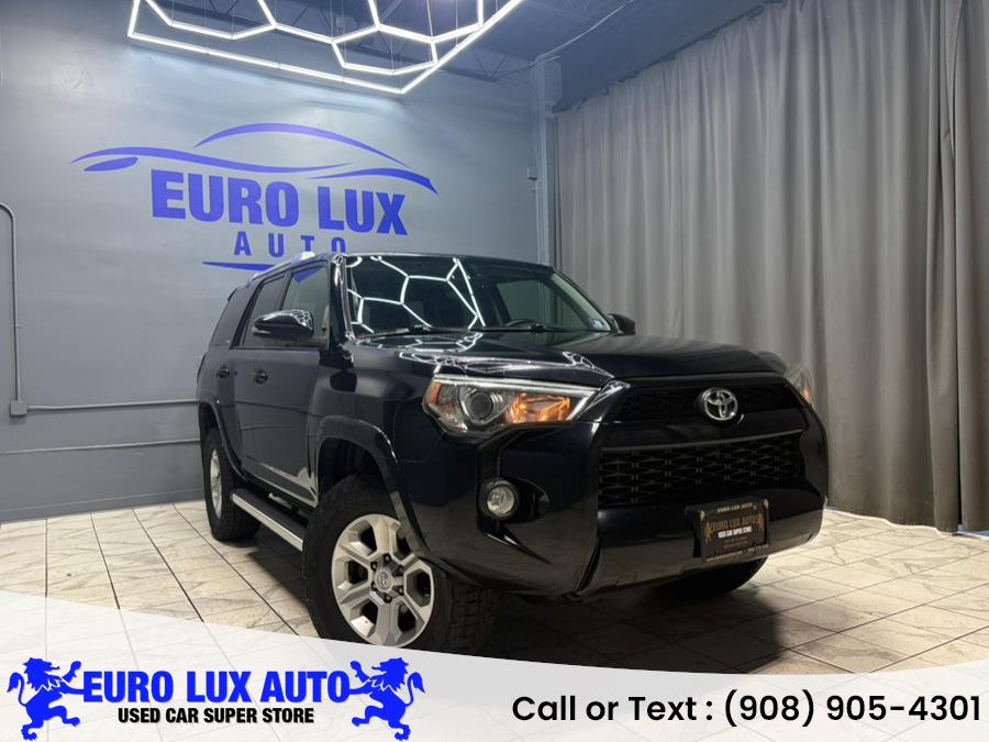 2015 Toyota 4Runner 4WD 4dr V6 SR5 (Natl)'s photo