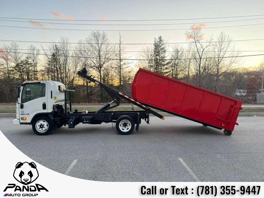 2017 Isuzu NQR photo 4