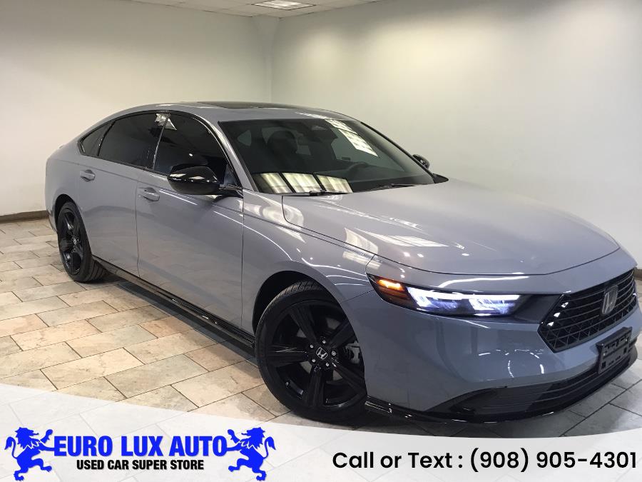 2024 Honda Accord Hybrid Sport-L Sedan's photo