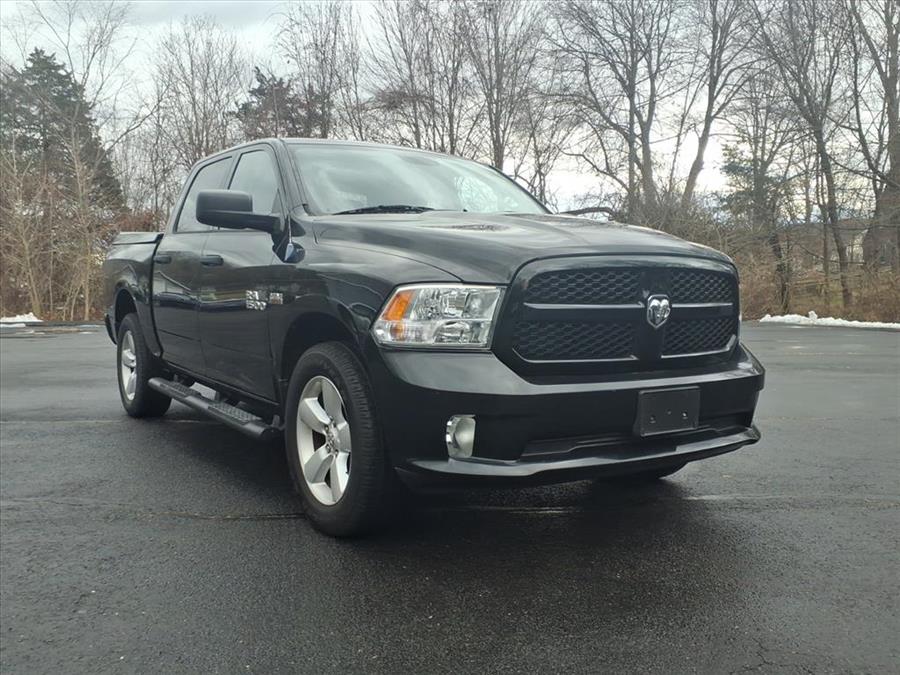 2013 RAM 1500 Express Crew Cab 4WD