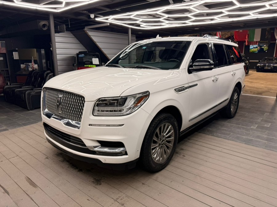 Lincoln Navigator Standard 4WD