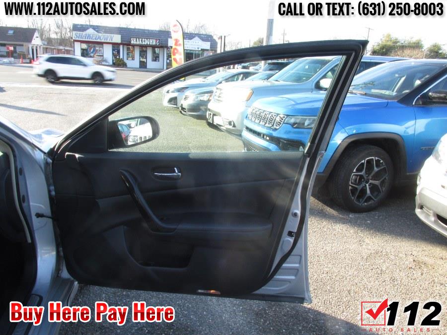 2013 Hyundai Sonata Limited; Se