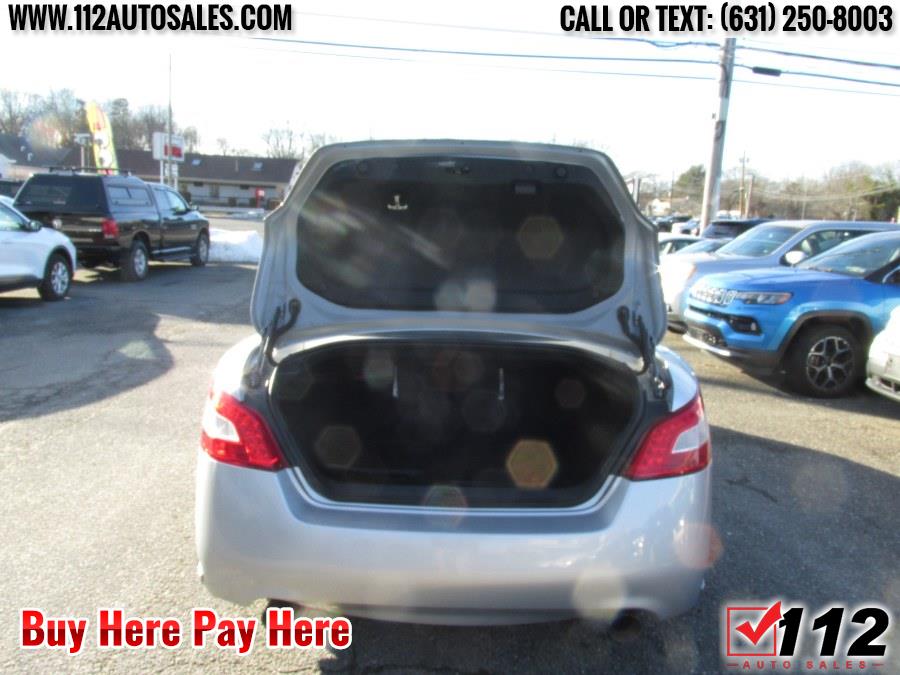 2013 Hyundai Sonata Limited; Se