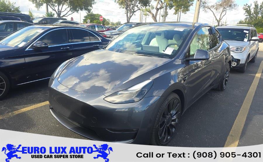 2022 Tesla Model Y Performance's photo