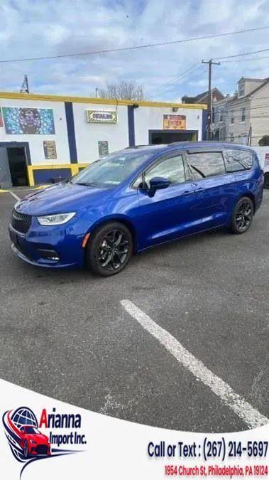 Chrysler Pacifica Touring L FWD