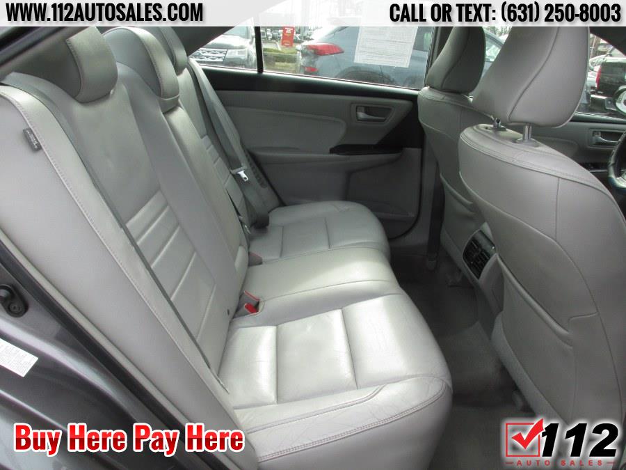 2015 Toyota Camry Se Hybrid; Le